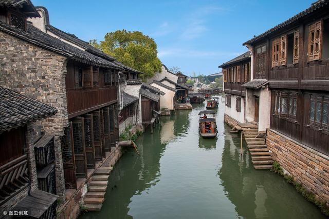 大学刚毕业想结婚，男友提议先租房子，我该同意么？游戏画面